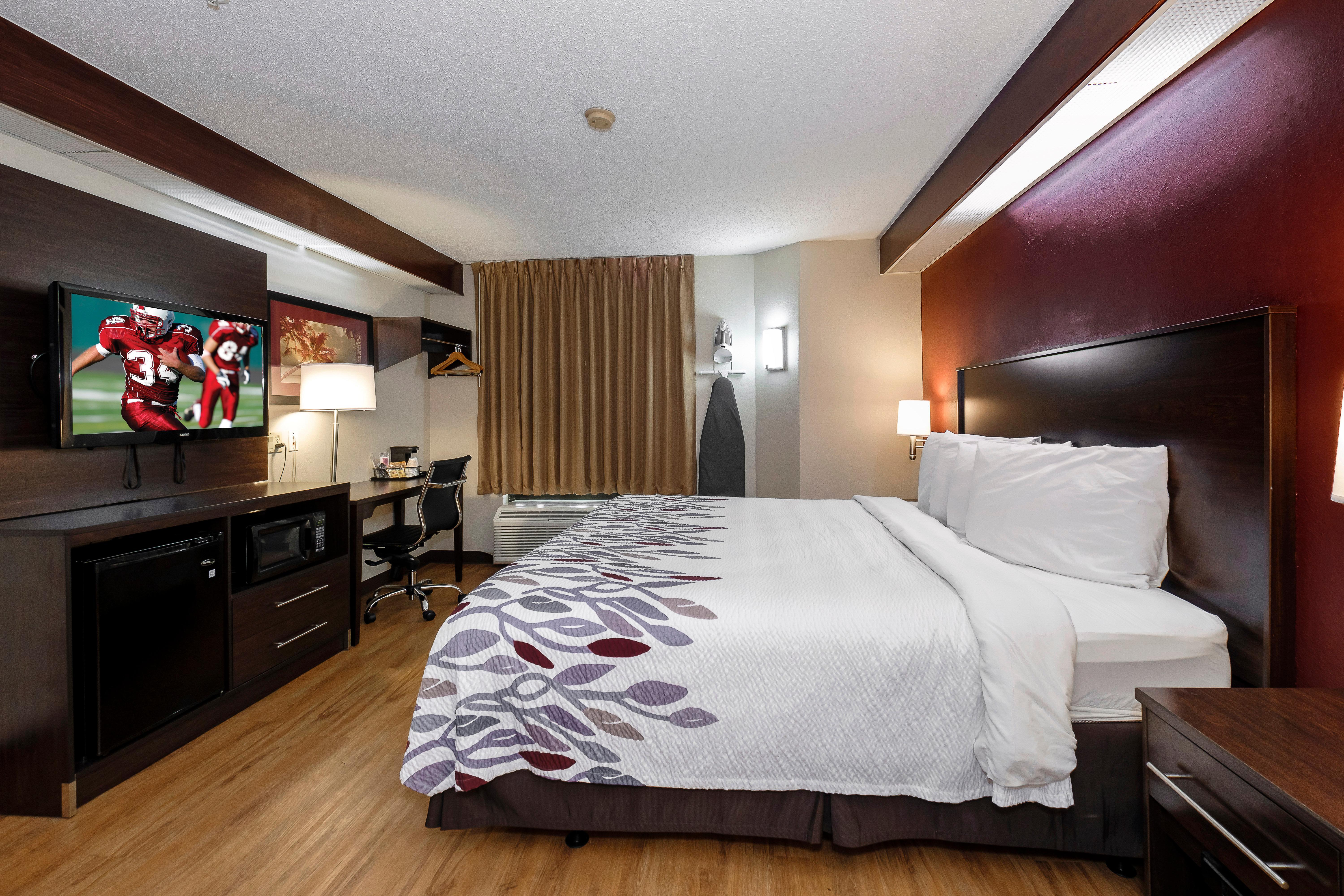Red Roof Inn Pensacola Fairgrounds Экстерьер фото